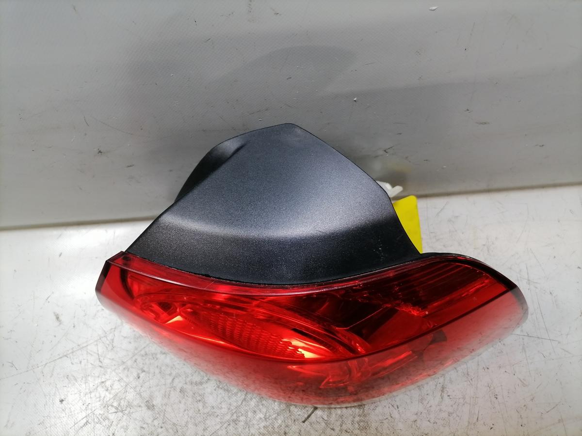 VW Golf 6 original R&uuml;cklicht R&uuml;ckleuchte Schlussleuchte rechts au&szlig;en Flie&szlig;heck Bj.2009